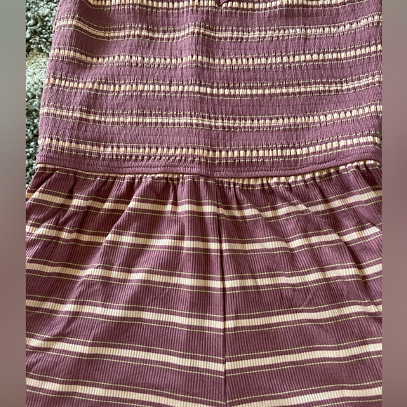 Romper - Picture 2 of 3